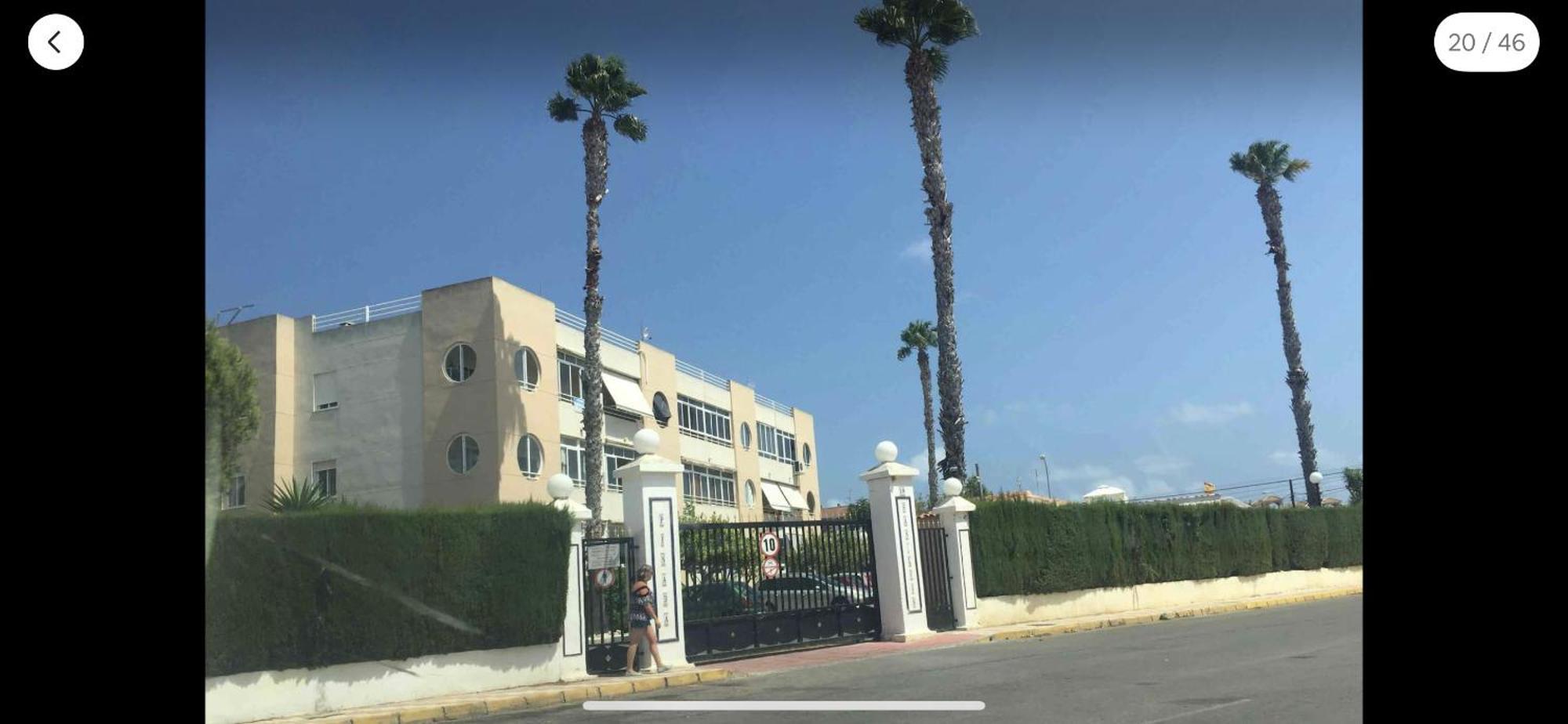 Tres Beau T4 Torrevieja Renove Et Moderne Apartment Luaran gambar