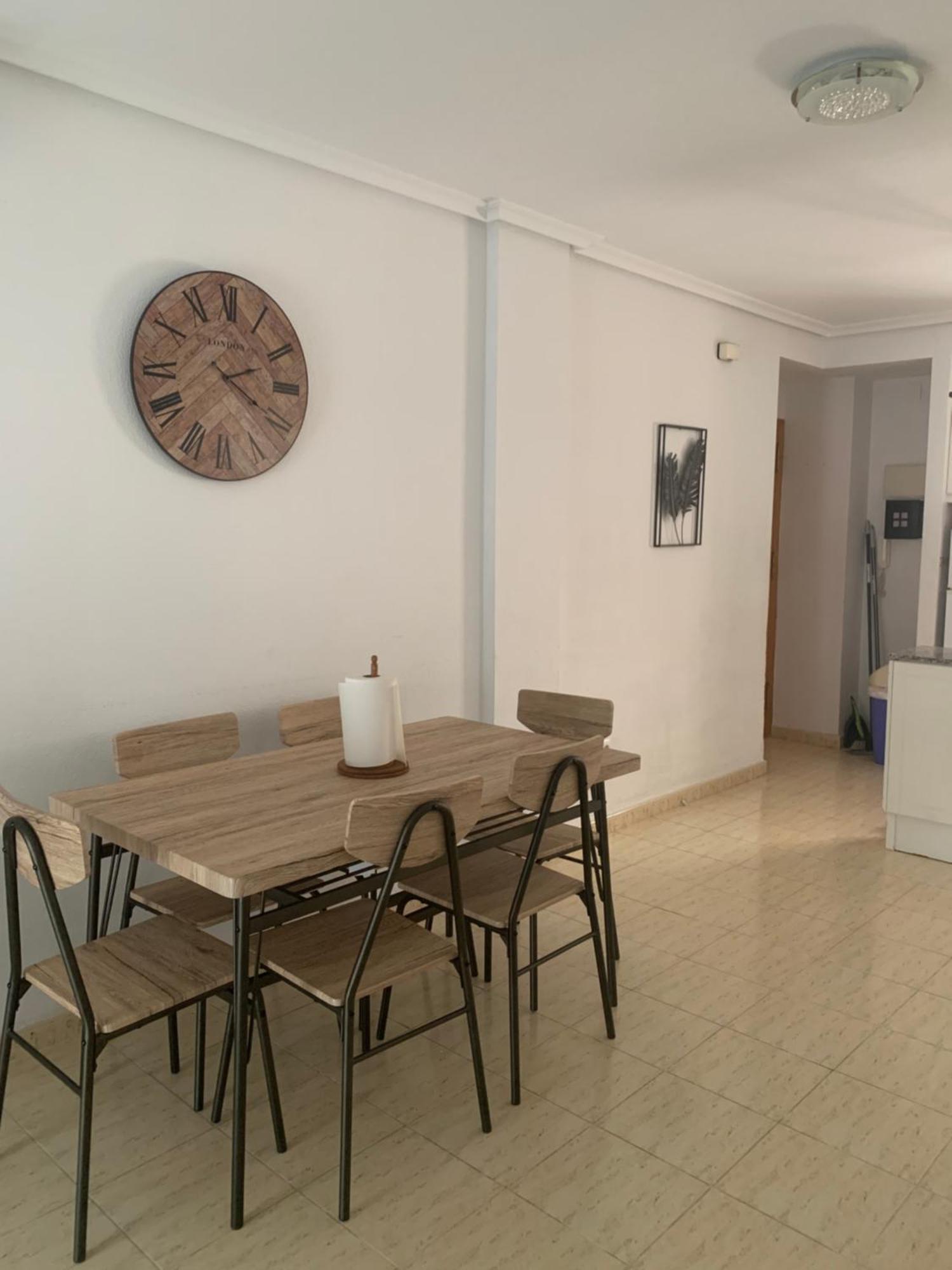 Tres Beau T4 Torrevieja Renove Et Moderne Apartment Luaran gambar